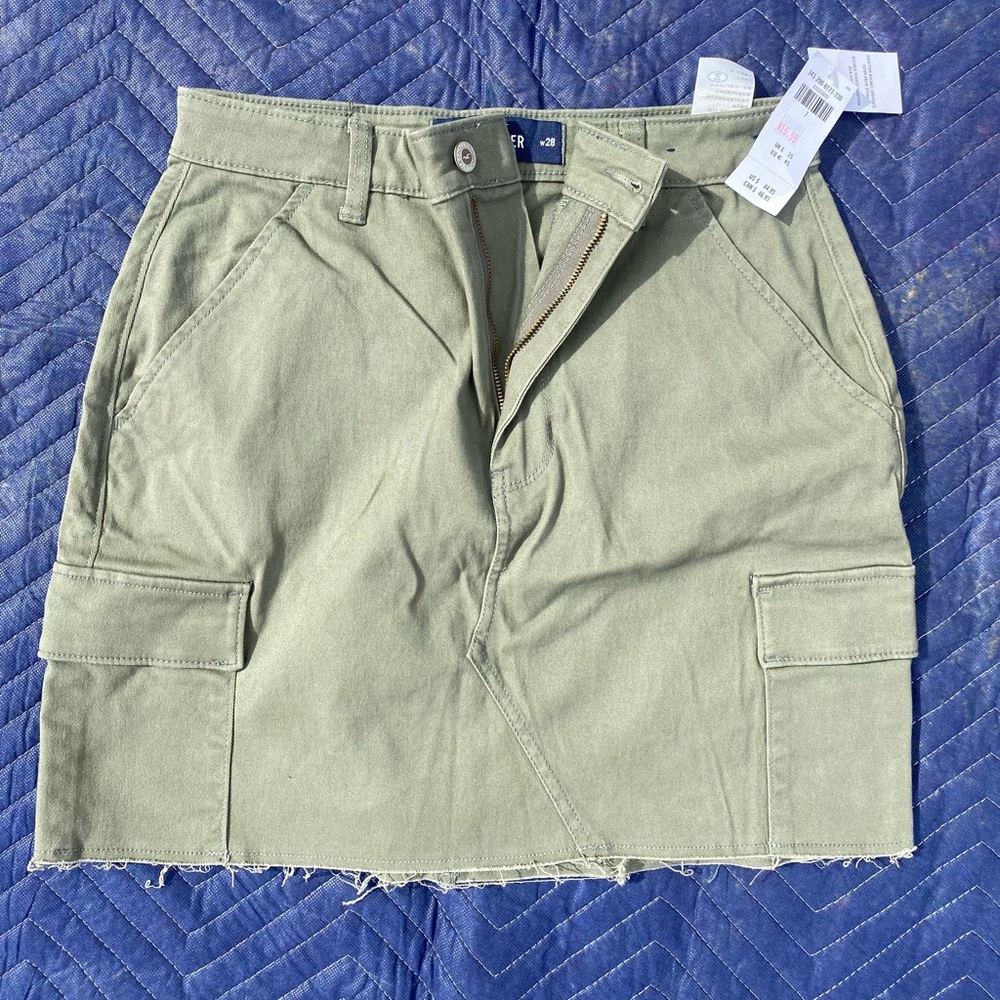 BNWT hollister skirt